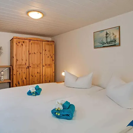 Haus Parterrewohnung Apartment Uckeritz